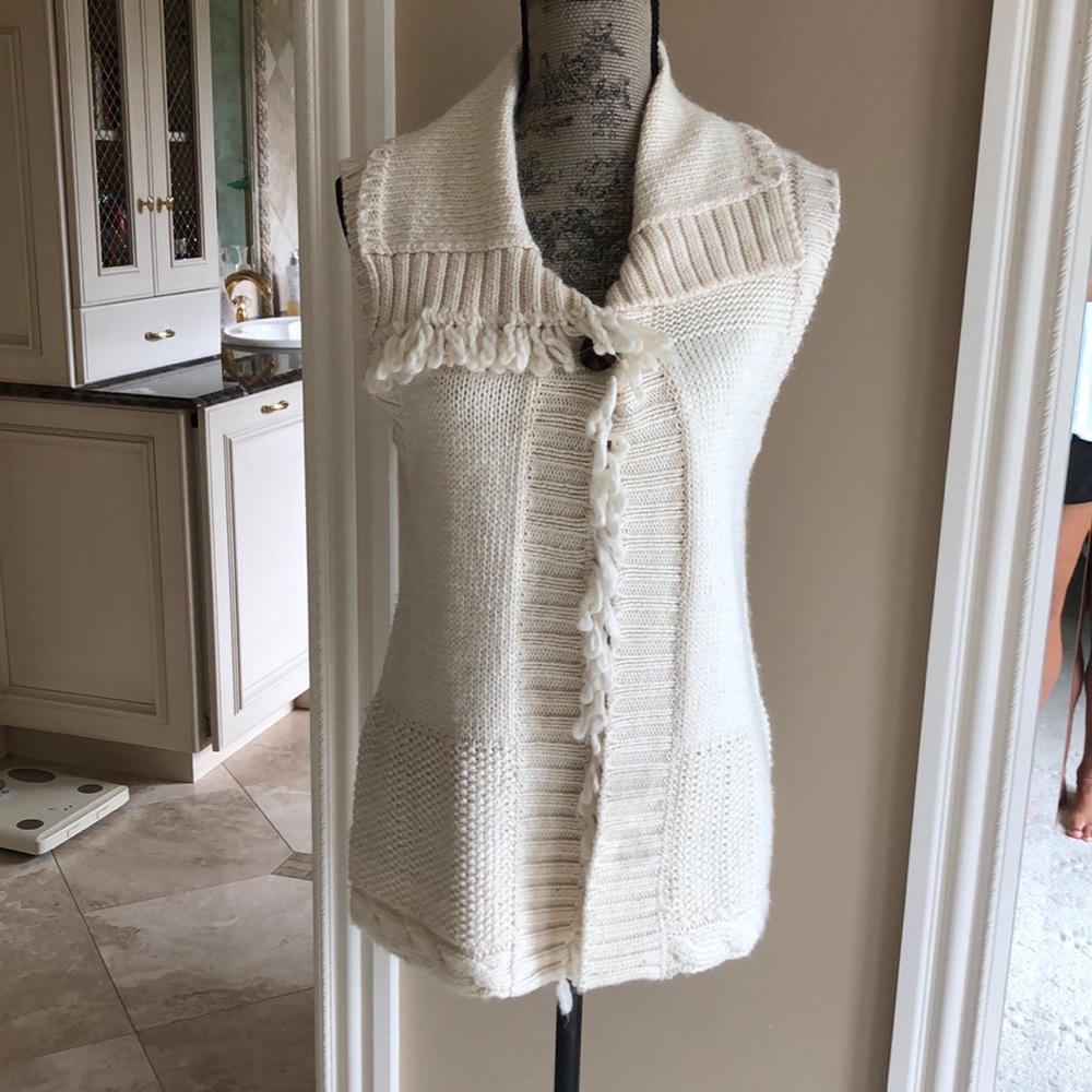 Design History sweater vest tunic